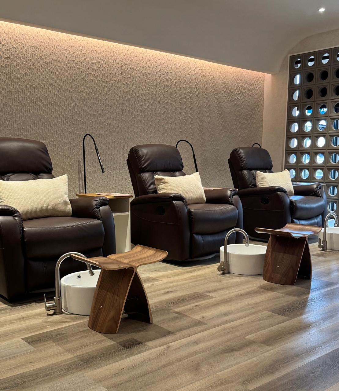 Nail Polish - Ecru Nail Spa